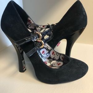 Betsy Johnson Black Pumps